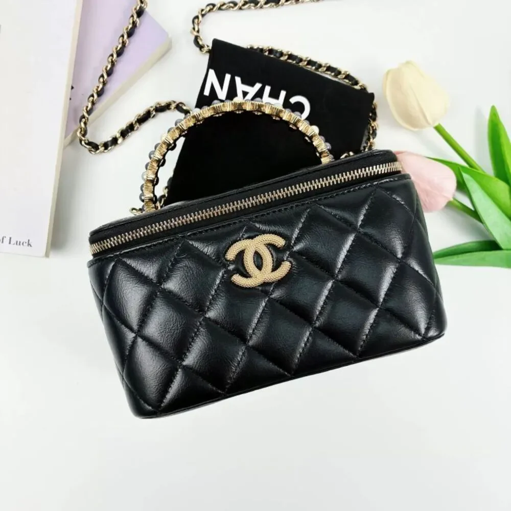 Chanel Women Pre-Loved Bag Very Good Condition
